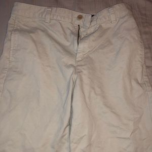 Vineyard vines khaki shorts